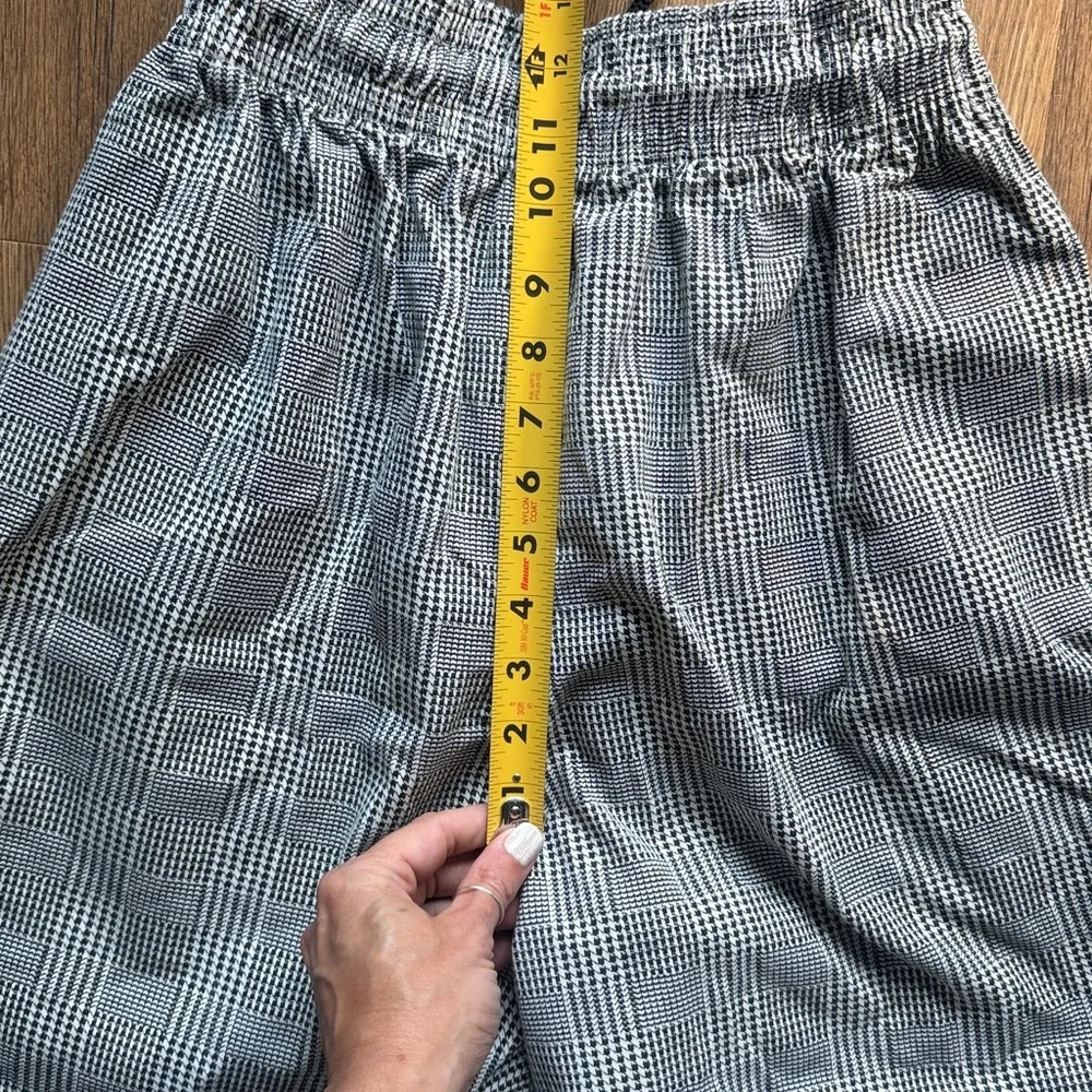 Vintage plaid shorts - Picture 9 of 10